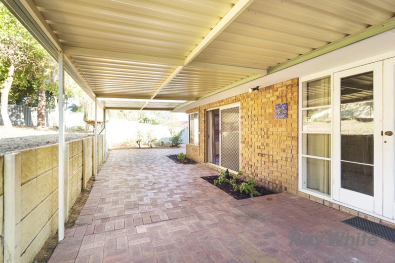 Photo - 35 Arnold Crescent, Kardinya WA 6163 - Image 5