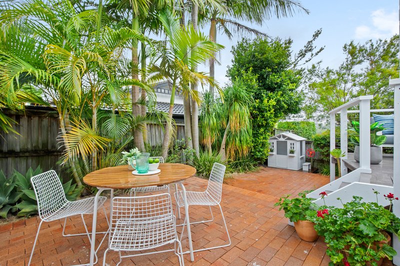 Photo - 35 Austral Avenue, North Manly NSW 2100 - Image 2