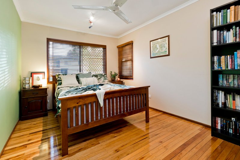 Photo - 35 Avington Street, Keperra QLD 4054 - Image 10