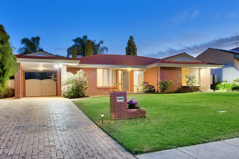 35 Azelia Street, Alexander Heights WA 6064