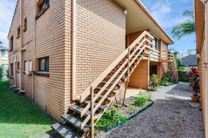 Photo - 3/5 Bahlaka Street, Mooloolaba QLD 4557 - Image 3