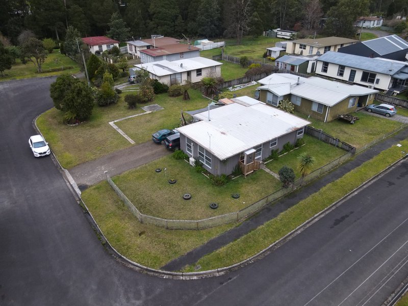 Photo - 35 Baillieu Street, Rosebery TAS 7470 - Image 21