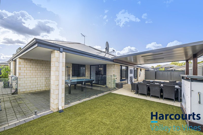 Photo - 35 Ballybofey Loop, Bullsbrook WA 6084 - Image 20