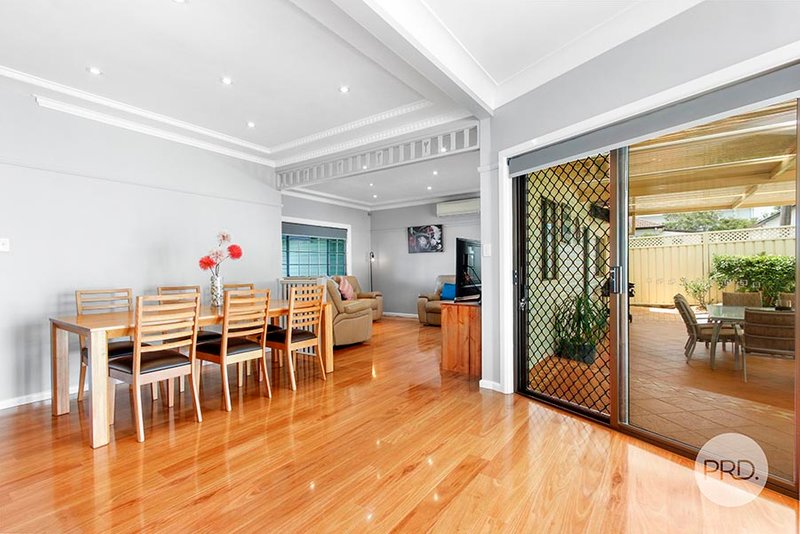 Photo - 35 Balmoral Road, Mortdale NSW 2223 - Image 6