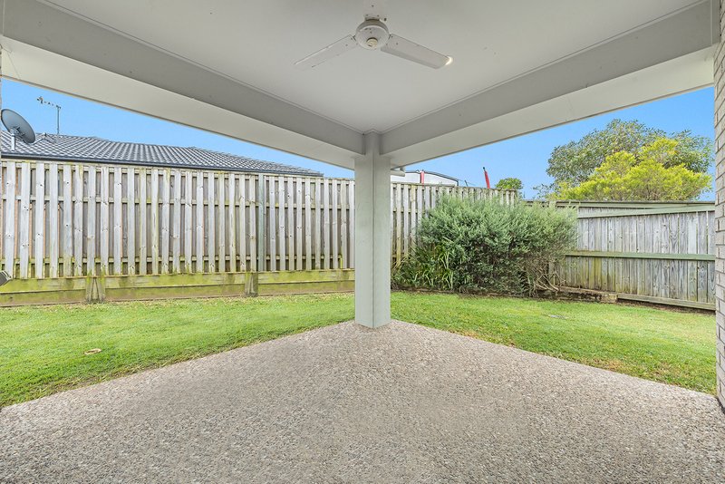 Photo - 35 Bandt Close, Burpengary QLD 4505 - Image 14