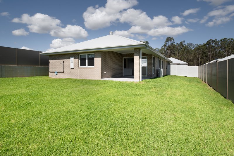 Photo - 35 Barclay Drive, North Rothbury NSW 2335 - Image 4