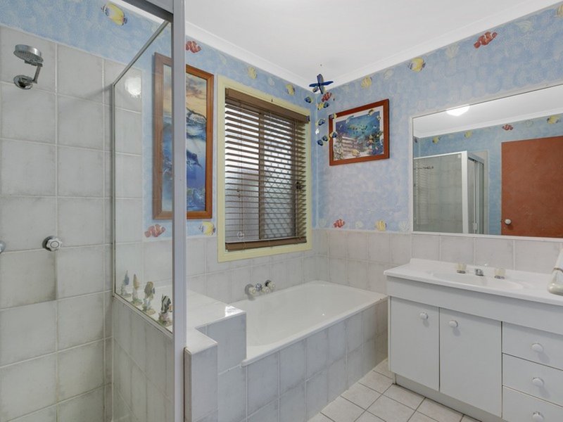 Photo - 35 Bards Court, Nerang QLD 4211 - Image 12