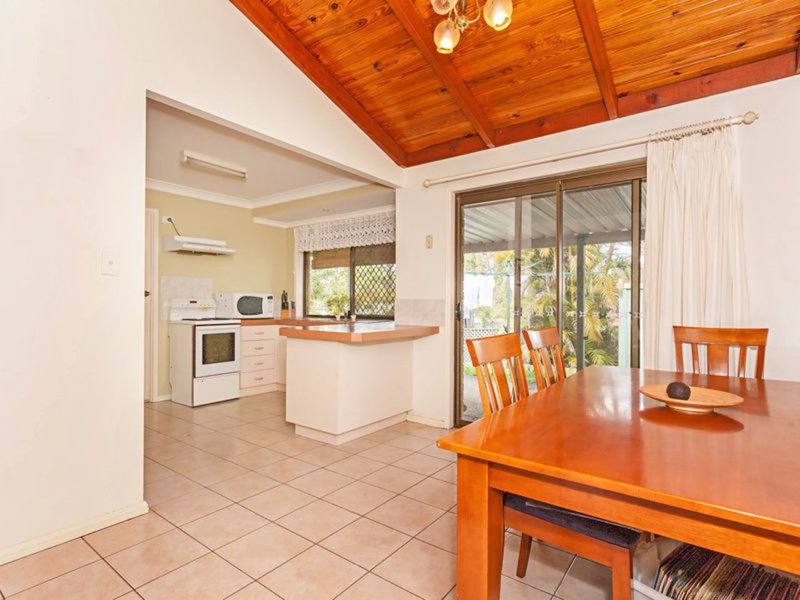 Photo - 35 Baudin Street, Boronia Heights QLD 4124 - Image 2