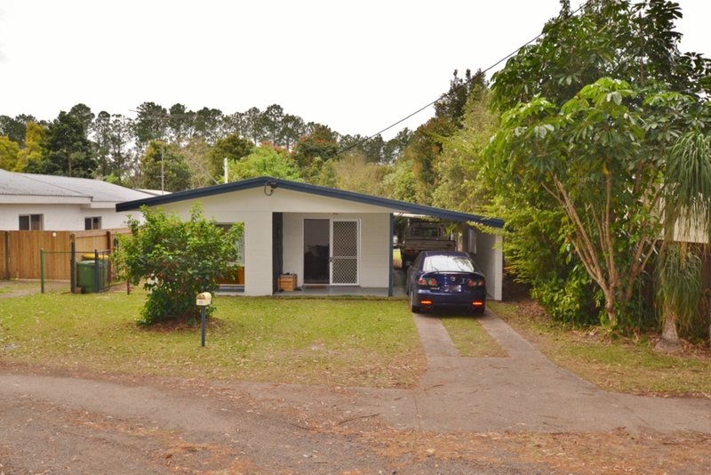 35 Beerwah Parade, Beerwah QLD 4519