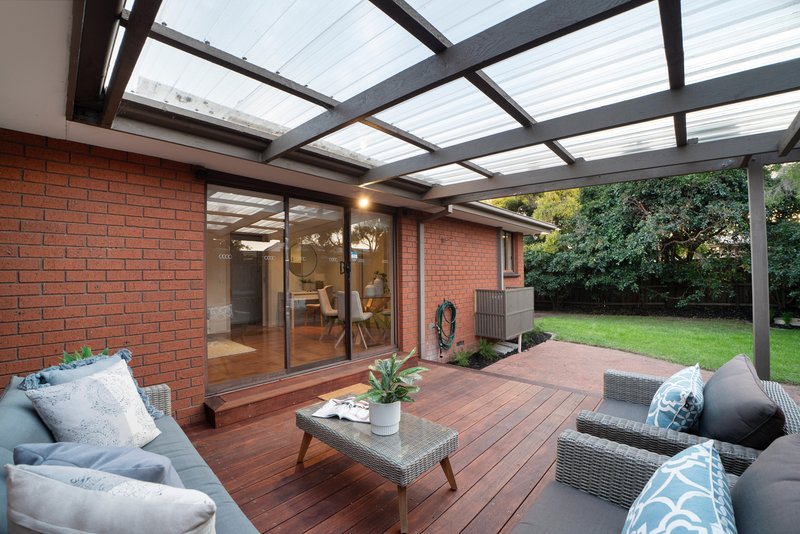 Photo - 35 Benkel Avenue, Cheltenham VIC 3192 - Image 17