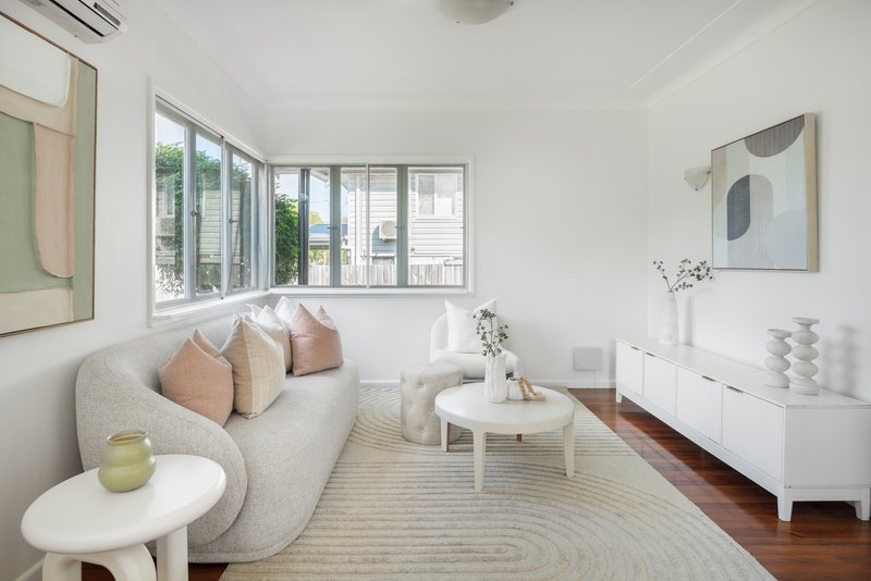Photo - 35 Bilambil Street, Banyo QLD 4014 - Image 4