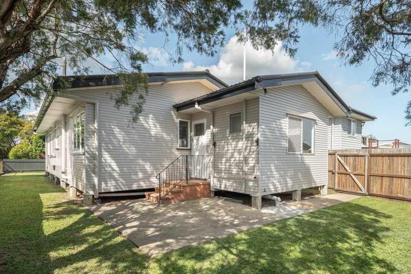 Photo - 35 Bilambil Street, Banyo QLD 4014 - Image 12