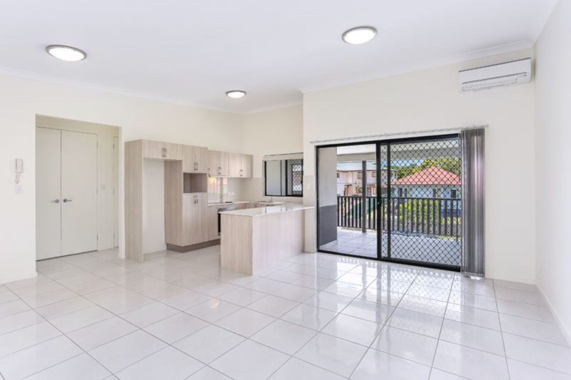 Photo - 3/5 Binkar Street, Chermside QLD 4032 - Image 6