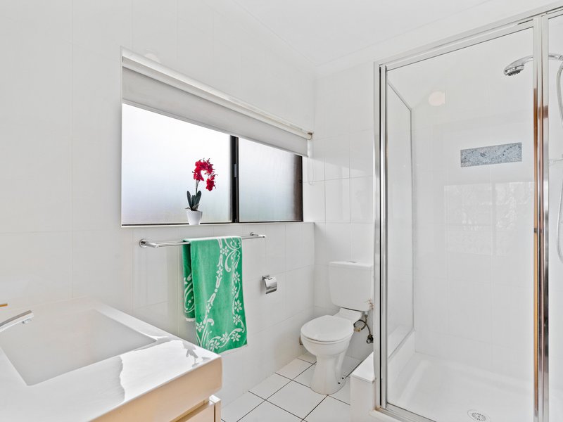 Photo - 35 Birra Street, Chermside West QLD 4032 - Image 16