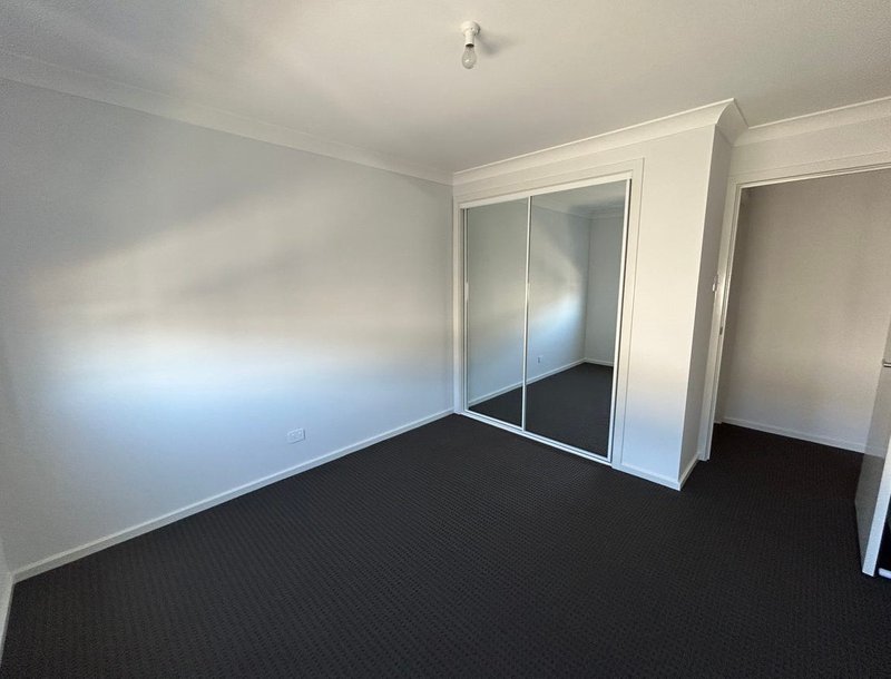 Photo - 35 Biscuit Street, Leppington NSW 2179 - Image 5