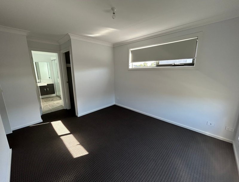 Photo - 35 Biscuit Street, Leppington NSW 2179 - Image 11