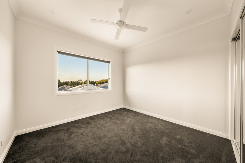 Photo - 35 Bloomfield Street, Morayfield QLD 4506 - Image 21