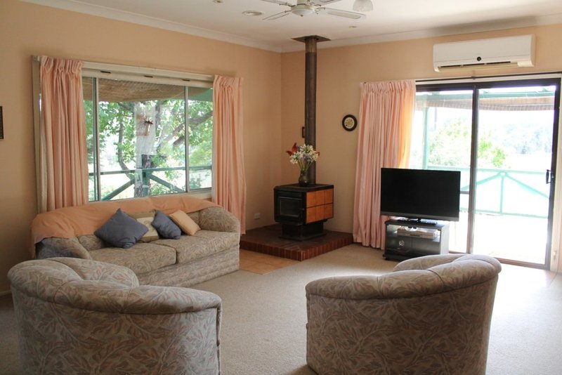 Photo - 35 Bogong Street, Tumbarumba NSW 2653 - Image 4