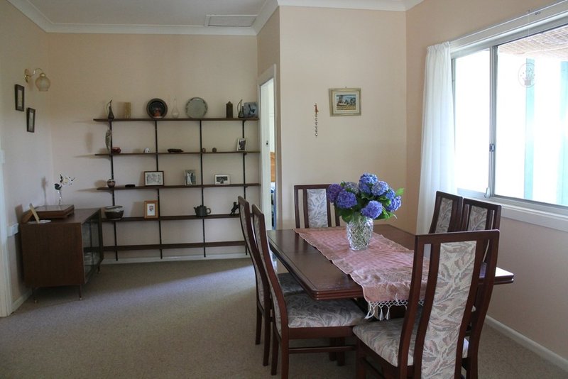 Photo - 35 Bogong Street, Tumbarumba NSW 2653 - Image 8