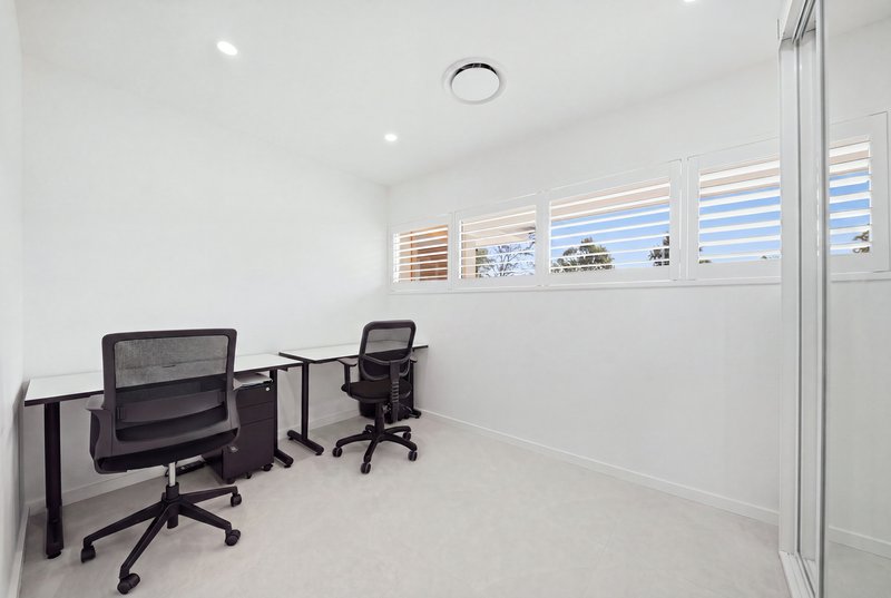 Photo - 35 Boonoke Crescent, Miller NSW 2168 - Image 7