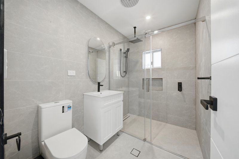 Photo - 35 Boonoke Crescent, Miller NSW 2168 - Image 9