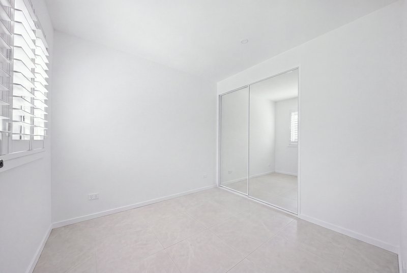 Photo - 35 Boonoke Crescent, Miller NSW 2168 - Image 14