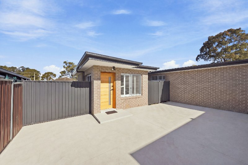 Photo - 35 Boonoke Crescent, Miller NSW 2168 - Image 17