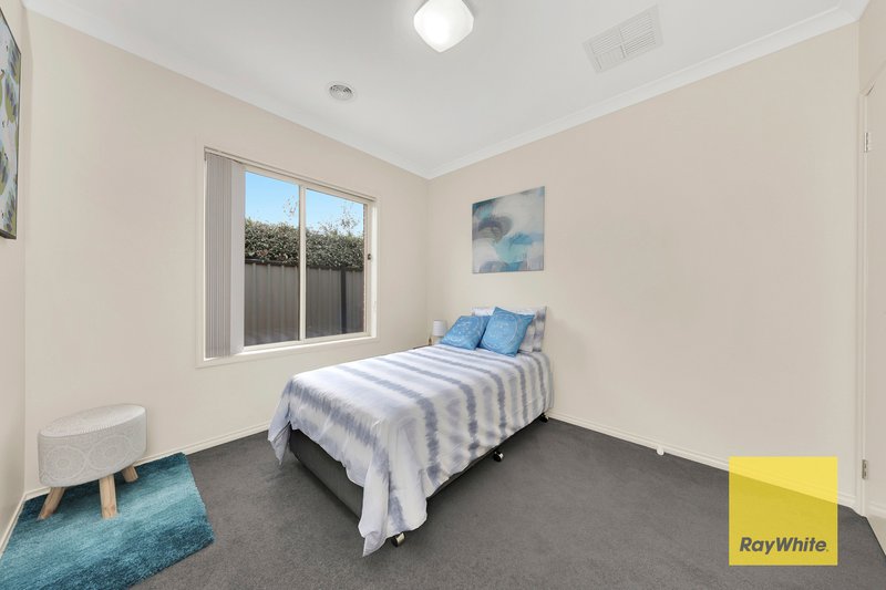 Photo - 35 Borrack Crescent, Mernda VIC 3754 - Image 13