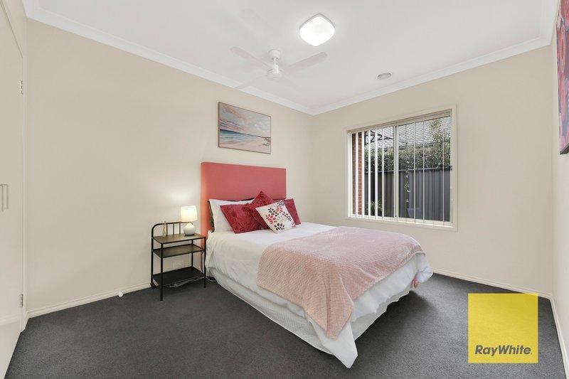 Photo - 35 Borrack Crescent, Mernda VIC 3754 - Image 14