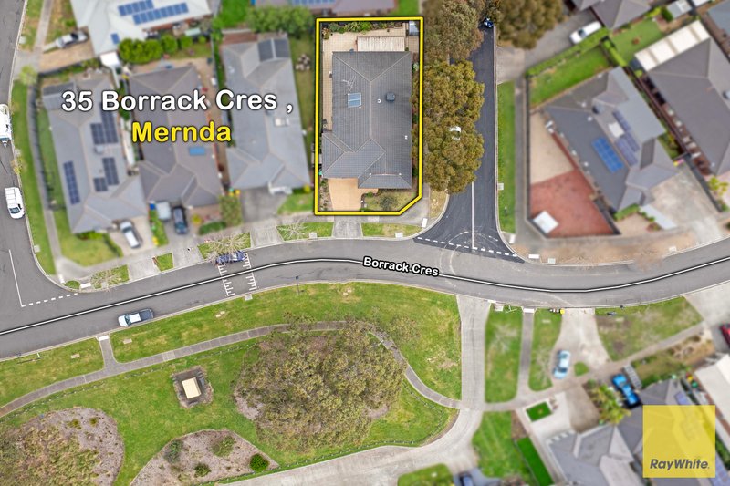 Photo - 35 Borrack Crescent, Mernda VIC 3754 - Image 24