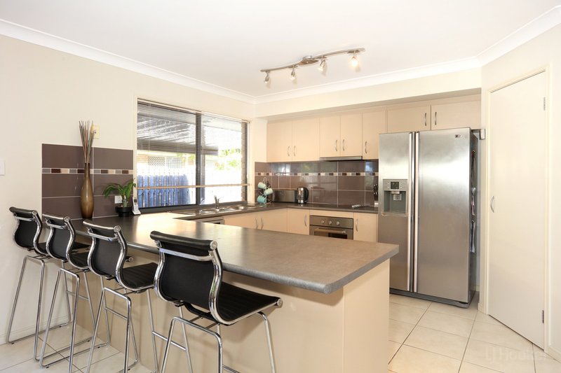 Photo - 35 Bowley Street, Pacific Pines QLD 4211 - Image 5