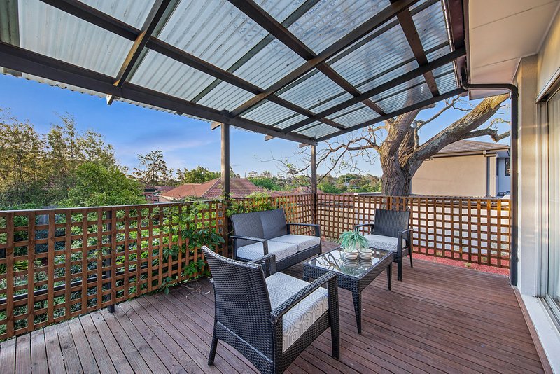 Photo - 35 Bradstreet Road, Mount Waverley VIC 3149 - Image 13