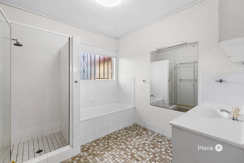 Photo - 35 Brae Street, Wavell Heights QLD 4012 - Image 9