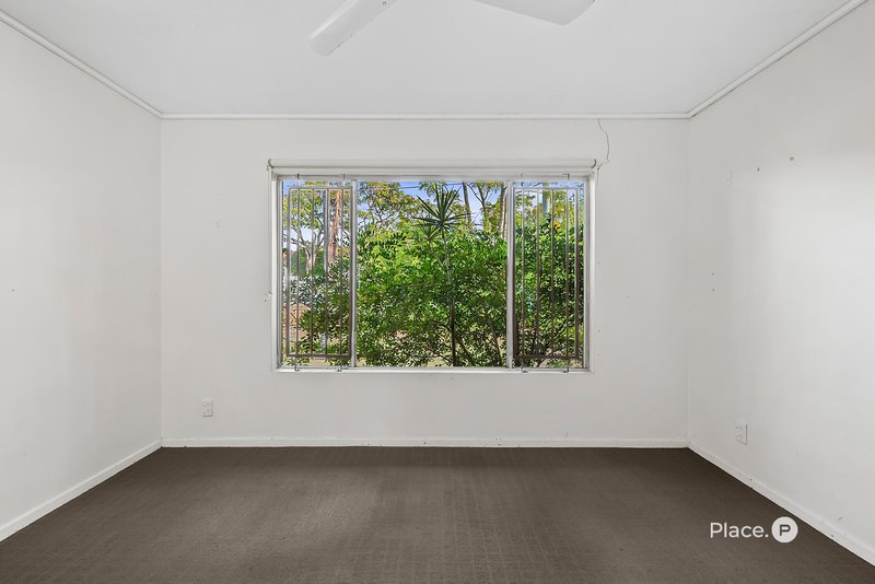 Photo - 35 Brae Street, Wavell Heights QLD 4012 - Image 16
