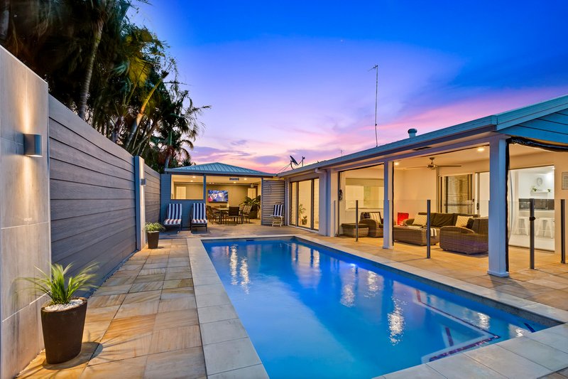 Photo - 35 Brentwood Avenue, Mooloolaba QLD 4557 - Image 10