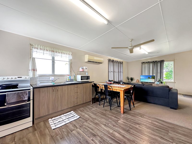 Photo - 35 Brewers Road, Sarina QLD 4737 - Image 5