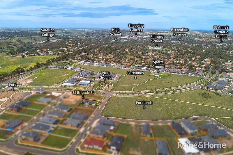 Photo - 35 Brigade Street, Sunbury VIC 3429 - Image 5