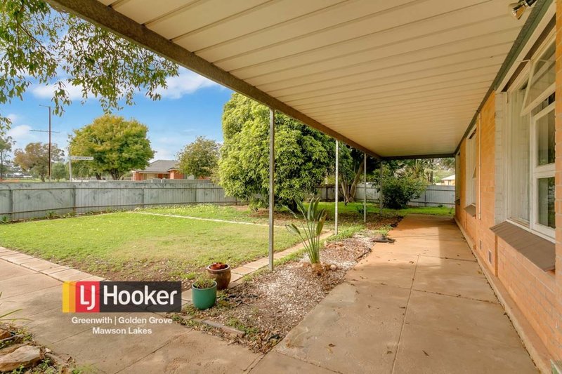 Photo - 35 Brimsdown Road, Davoren Park SA 5113 - Image 10