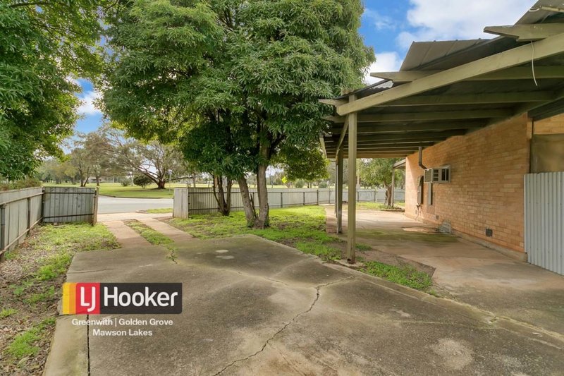 Photo - 35 Brimsdown Road, Davoren Park SA 5113 - Image 12