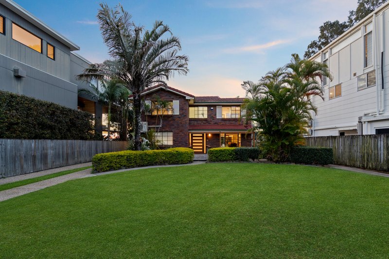 Photo - 35 Brisbane Corso , Fairfield QLD 4103 - Image 8