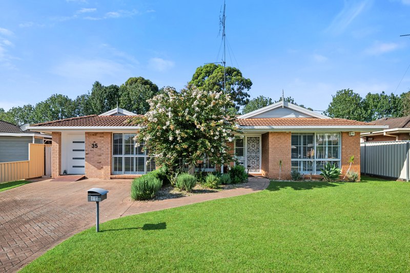 35 Brumby Crescent, Emu Heights NSW 2750