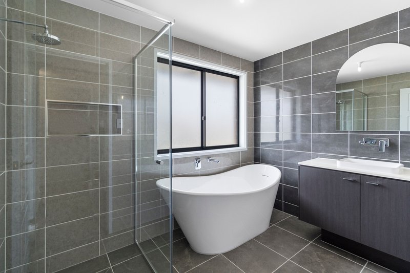 Photo - 35 Burdekin Road, Logan Reserve QLD 4133 - Image 10