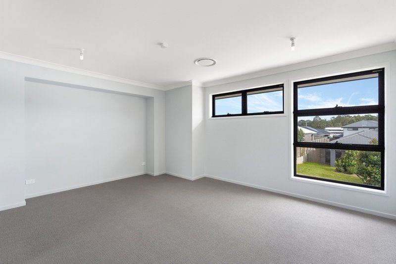 Photo - 35 Burdekin Road, Logan Reserve QLD 4133 - Image 11