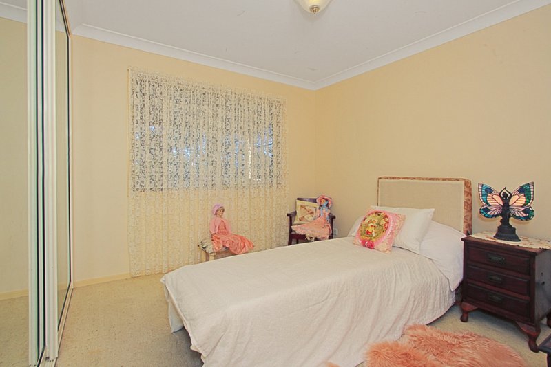 Photo - 35 Calga Crescent, Catalina NSW 2536 - Image 10