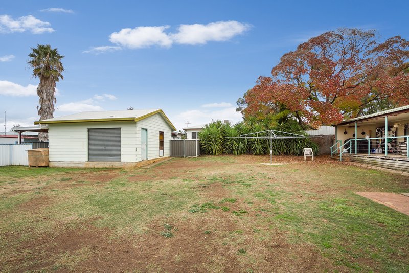 Photo - 35 Cambridge Street, Tamworth NSW 2340 - Image 7