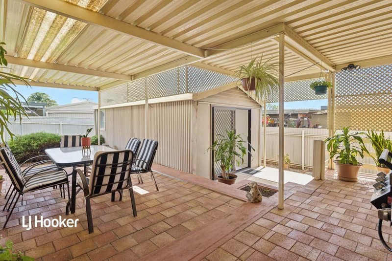 Photo - 35 Campbell Drive, Para Hills SA 5096 - Image 14