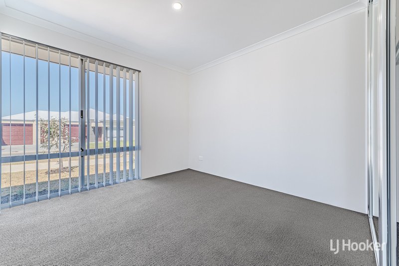 Photo - 35 Candela Parkway (Main Dwelling , Baldivis WA 6171 - Image 3