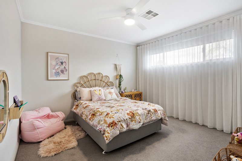 Photo - 35 Cardwell Avenue, Noranda WA 6062 - Image 24