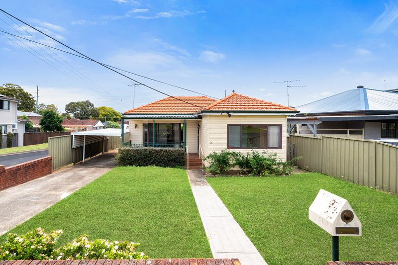 35 Carinda Street, Ingleburn NSW 2565