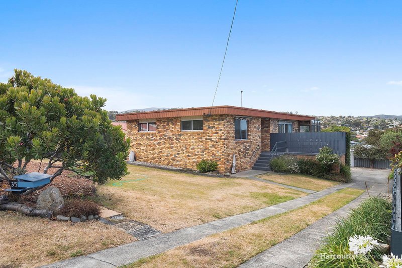 Photo - 35 Carinya Street, Blackmans Bay TAS 7052 - Image 15